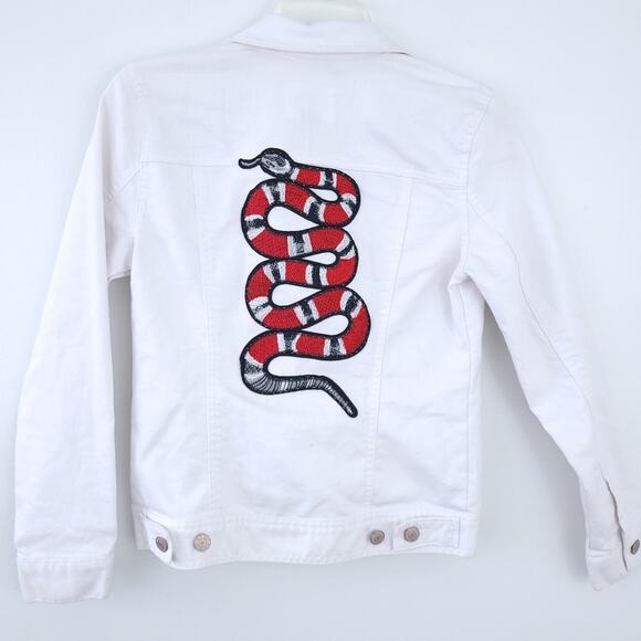 Old Navy White Jean Jacket XS Patches Paris, Makeup, Lips, Diamond, Lov, SO FUN! - Picture 6 of 6